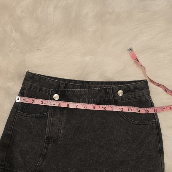 SHEIN Black Asymmetrical Denim Skort - Picture 5 of 6